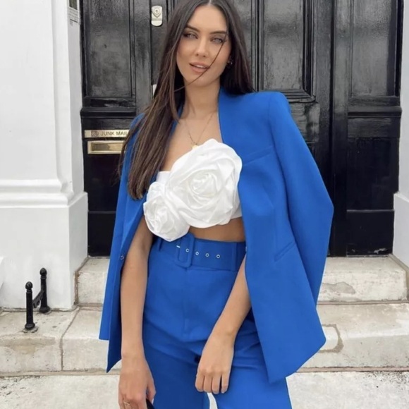 Zara Rose Appliqué White Crop Top - Picture 4 of 10